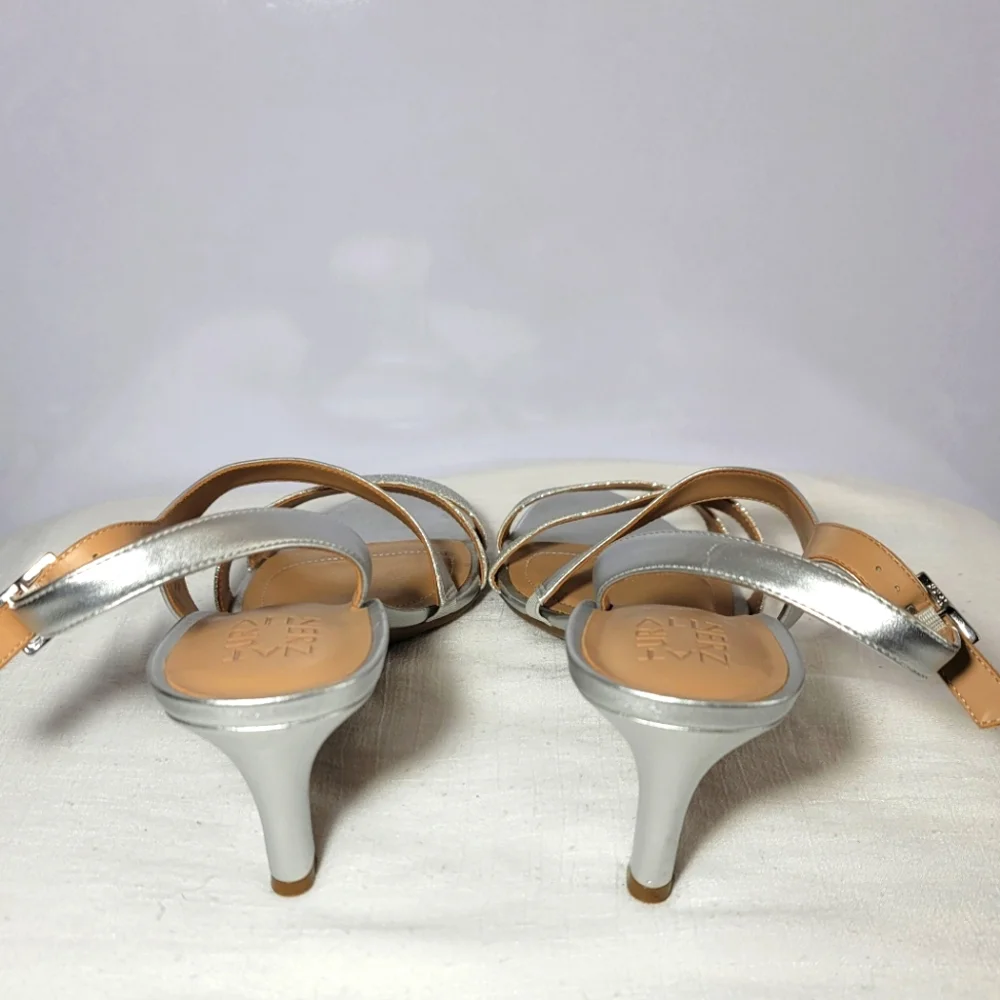 Neutralize Taimi Women's dress sandals size 10M.